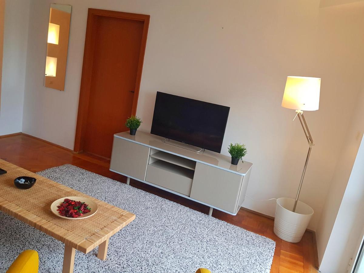 בוקרשט Apartment With Amazing View Near Old Town מראה חיצוני תמונה